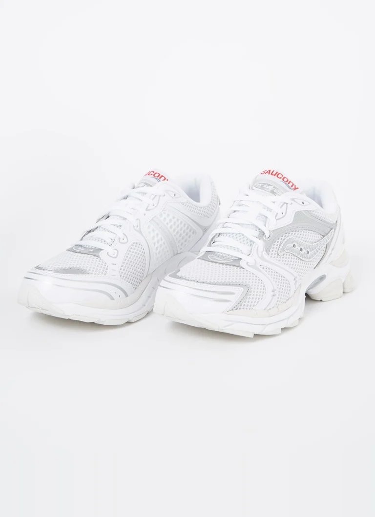 Saucony Progrid Triumph 4 -lenkkarit verkkomaisilla yksityiskohdilla