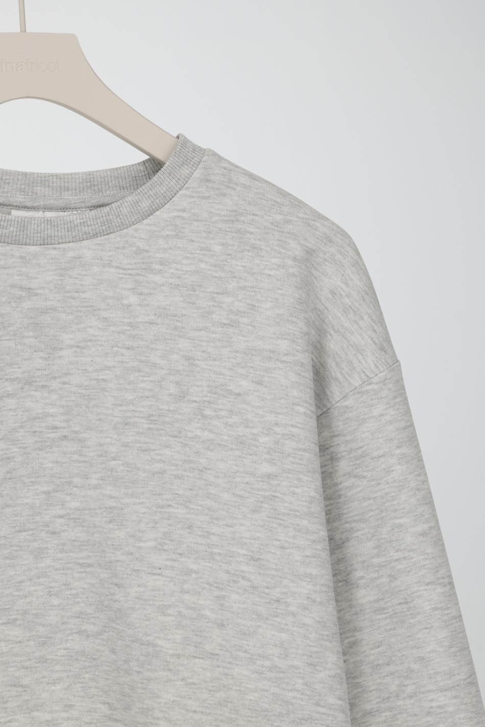 Y solid sweater