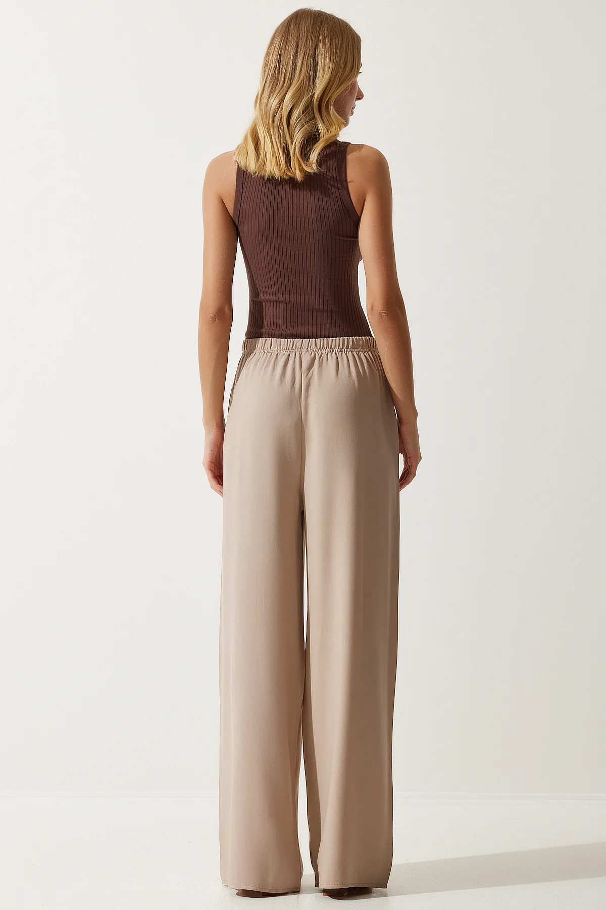 Happiness İstanbul  Beige Palazzo-Hose aus Viskose für Damen EN00610