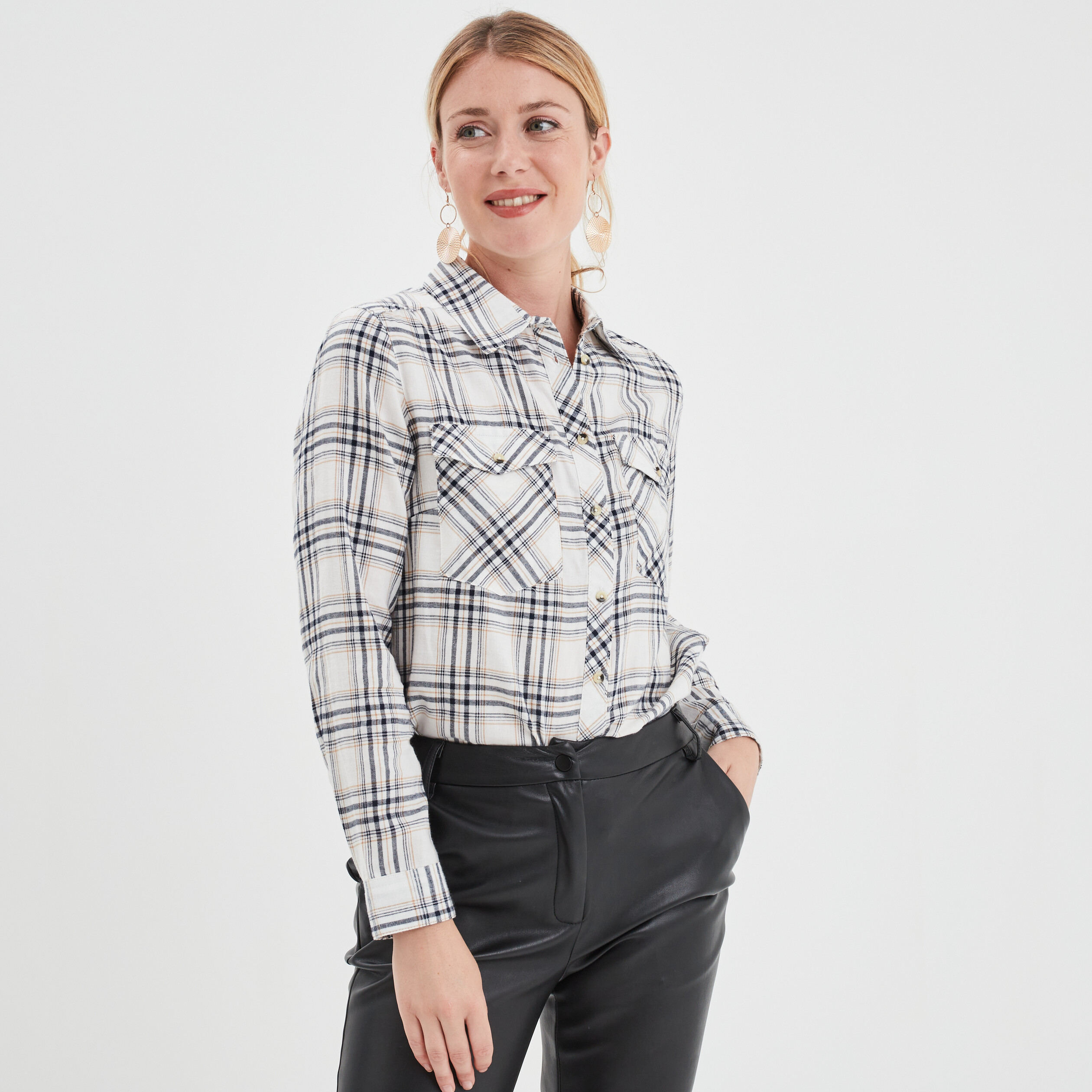 Chemise manches longues avec poches ecru femme | La Halle