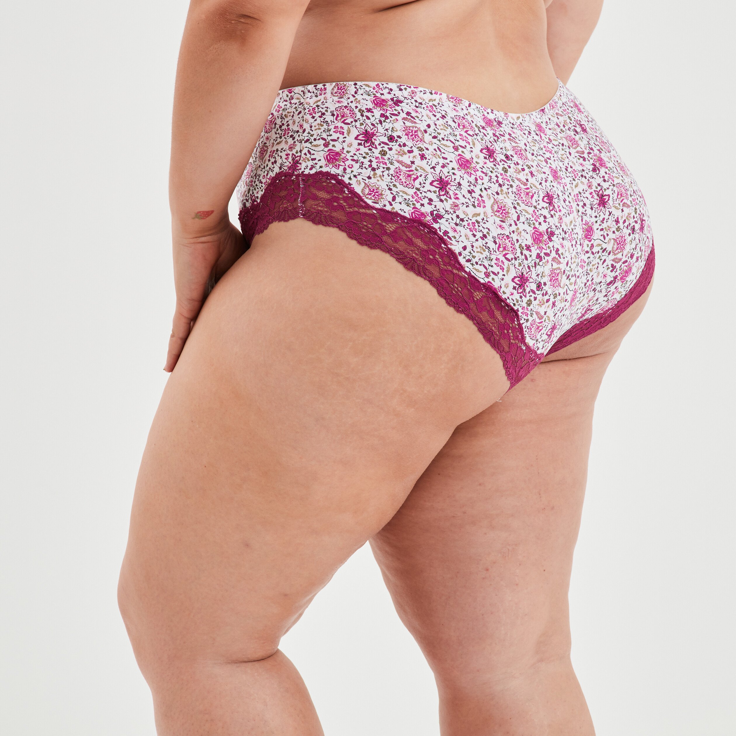 Shorty microfibre beige femme grande taille | La Halle