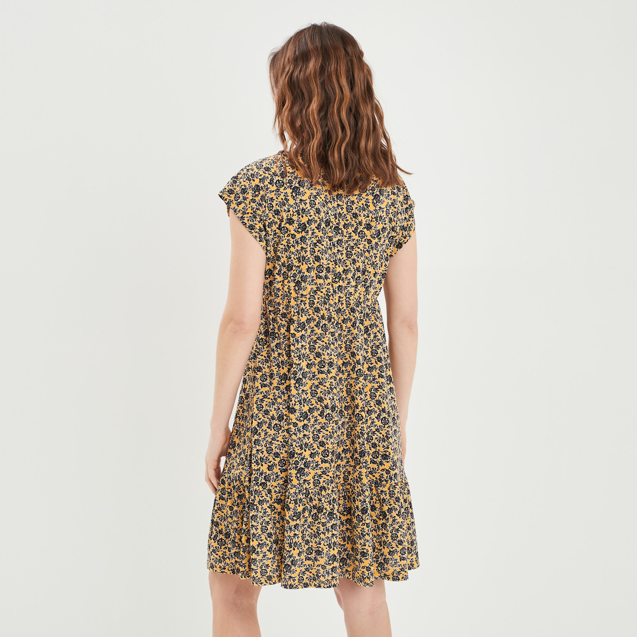 Robe évasée manches courtes jaune moutarde femme | La Halle