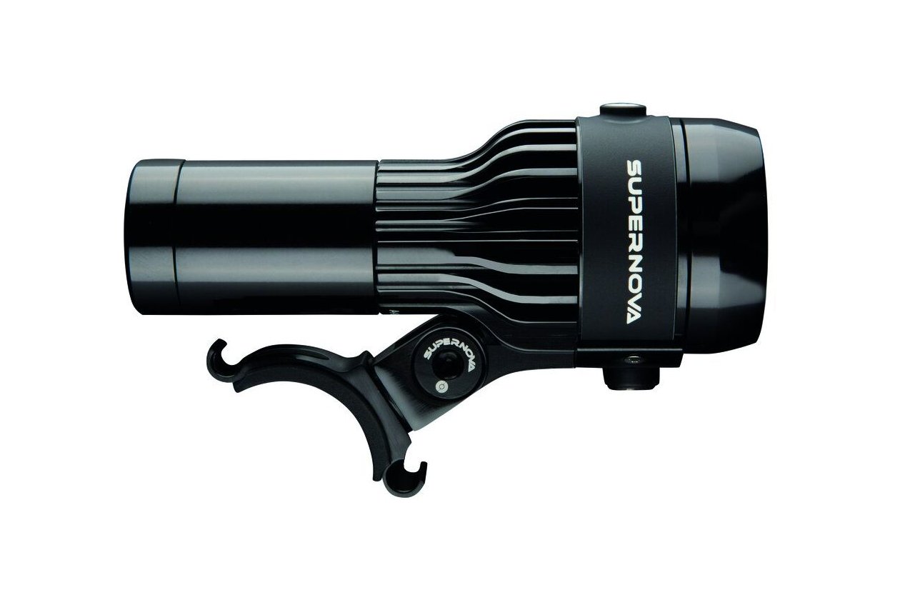 Supernova Airstream 2 Frontlicht
