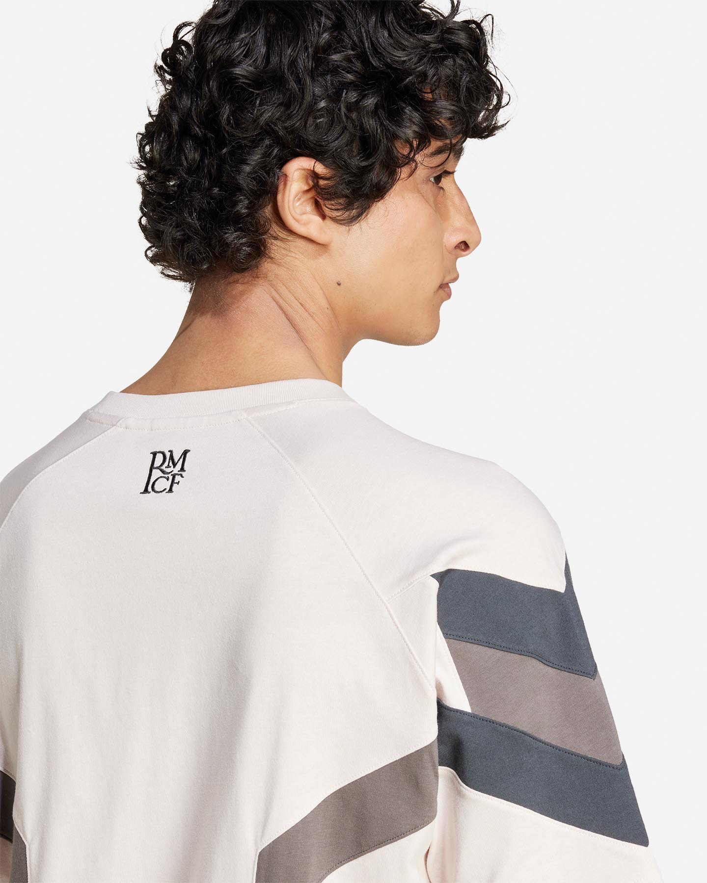 Oficiálny futbalový dres Adidas Real Madrid 24-25 Og M IM7467