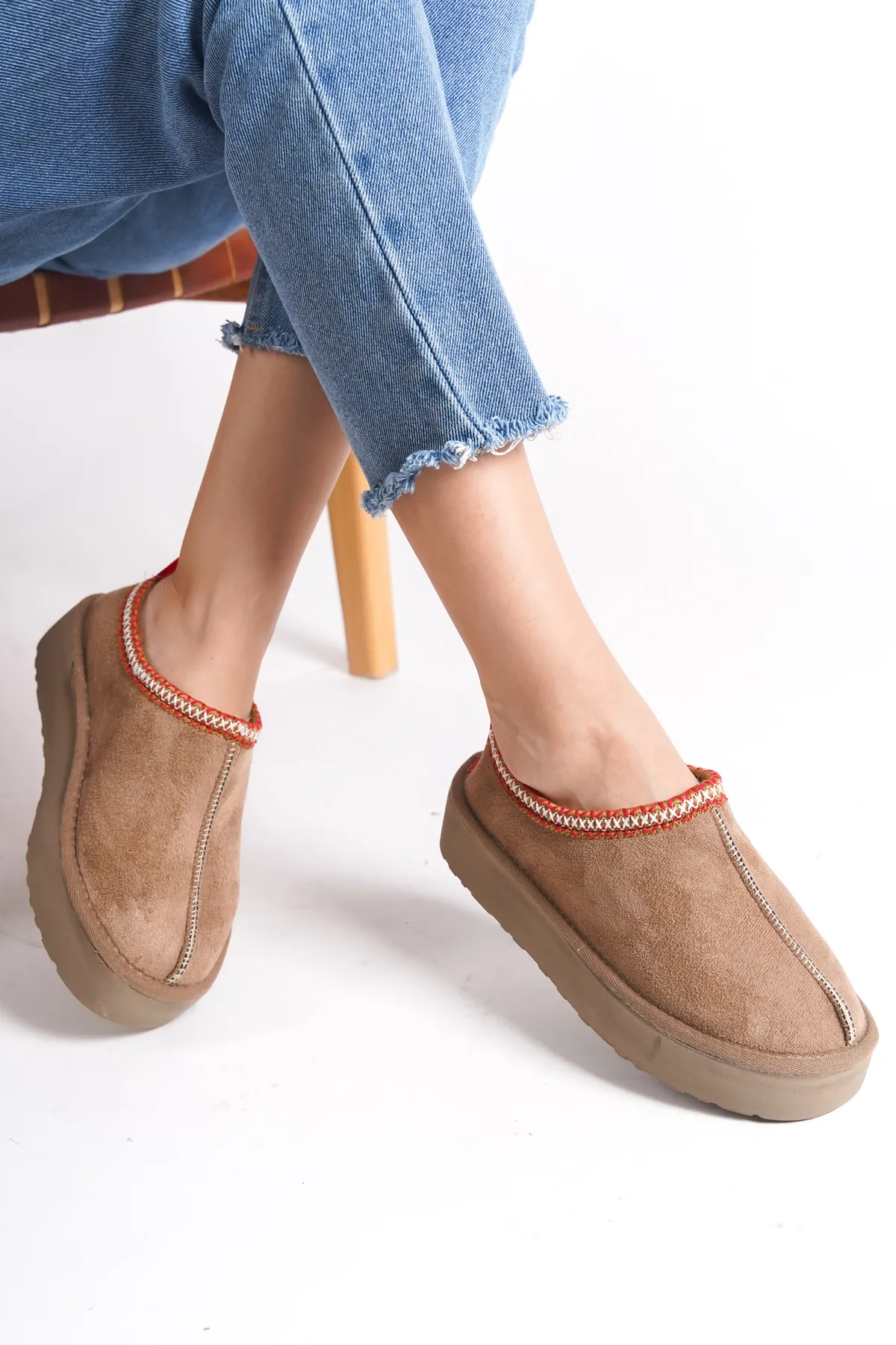 Capone Outfitters  Furry Inside Damenschuhe mit flacher Sohle