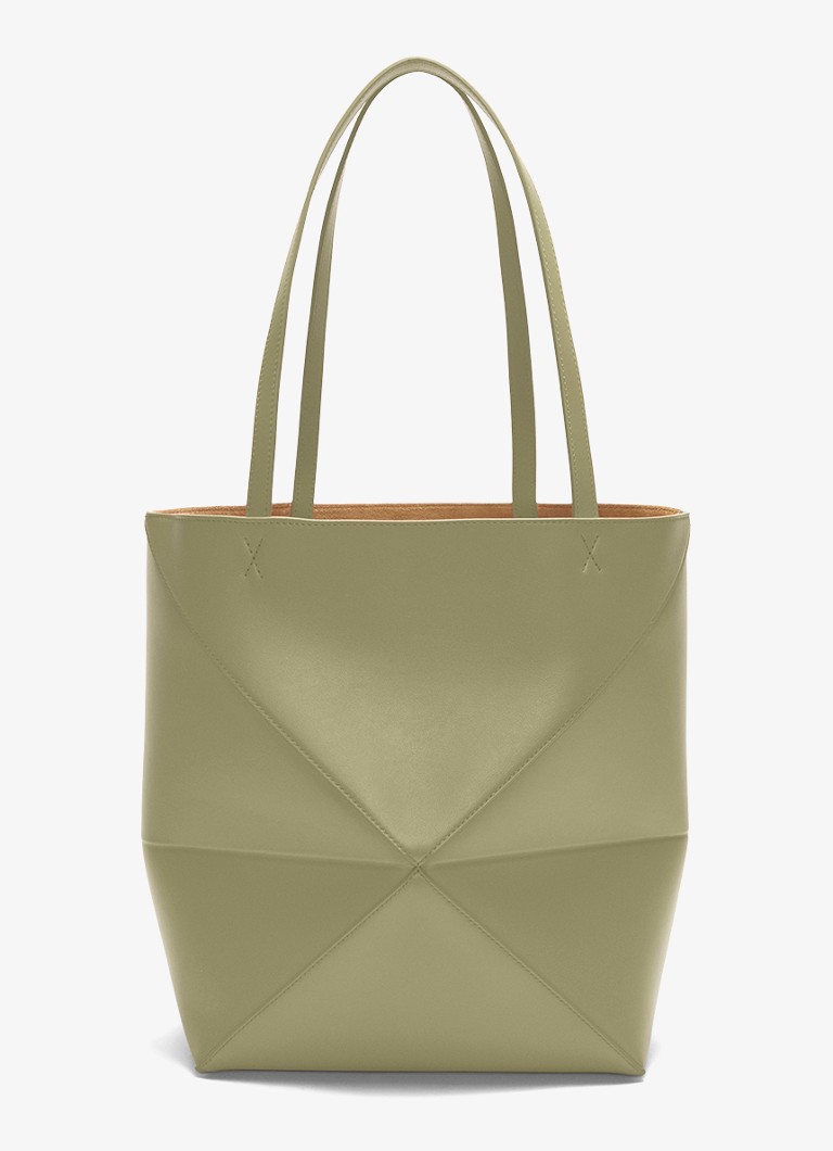 LOEWE Puzzle Fold vidēja izmēra iepirkumu soma no teļādas