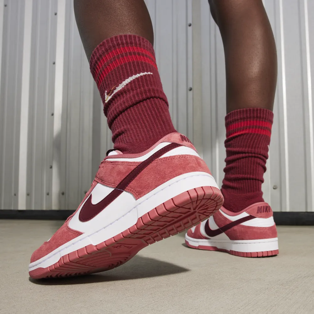 Nike Dunk Low WMNS FQ7056 100 / weiss