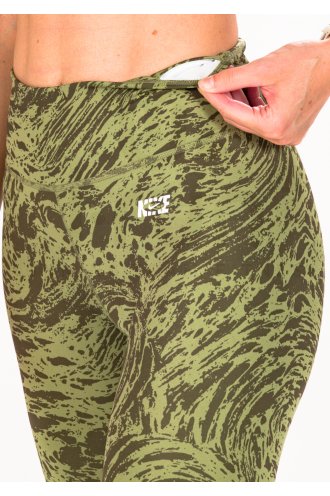 Nike One Icon Clash W