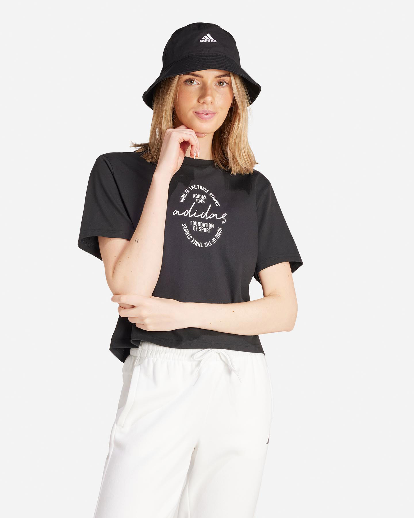 T-shirt Adidas Brand Love W IY3408