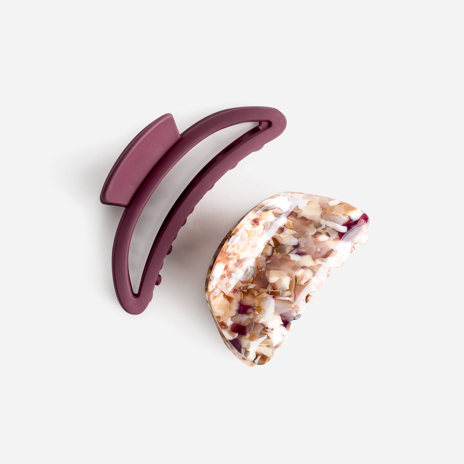 Lot de 2 pinces-crabe prune et effet marbre