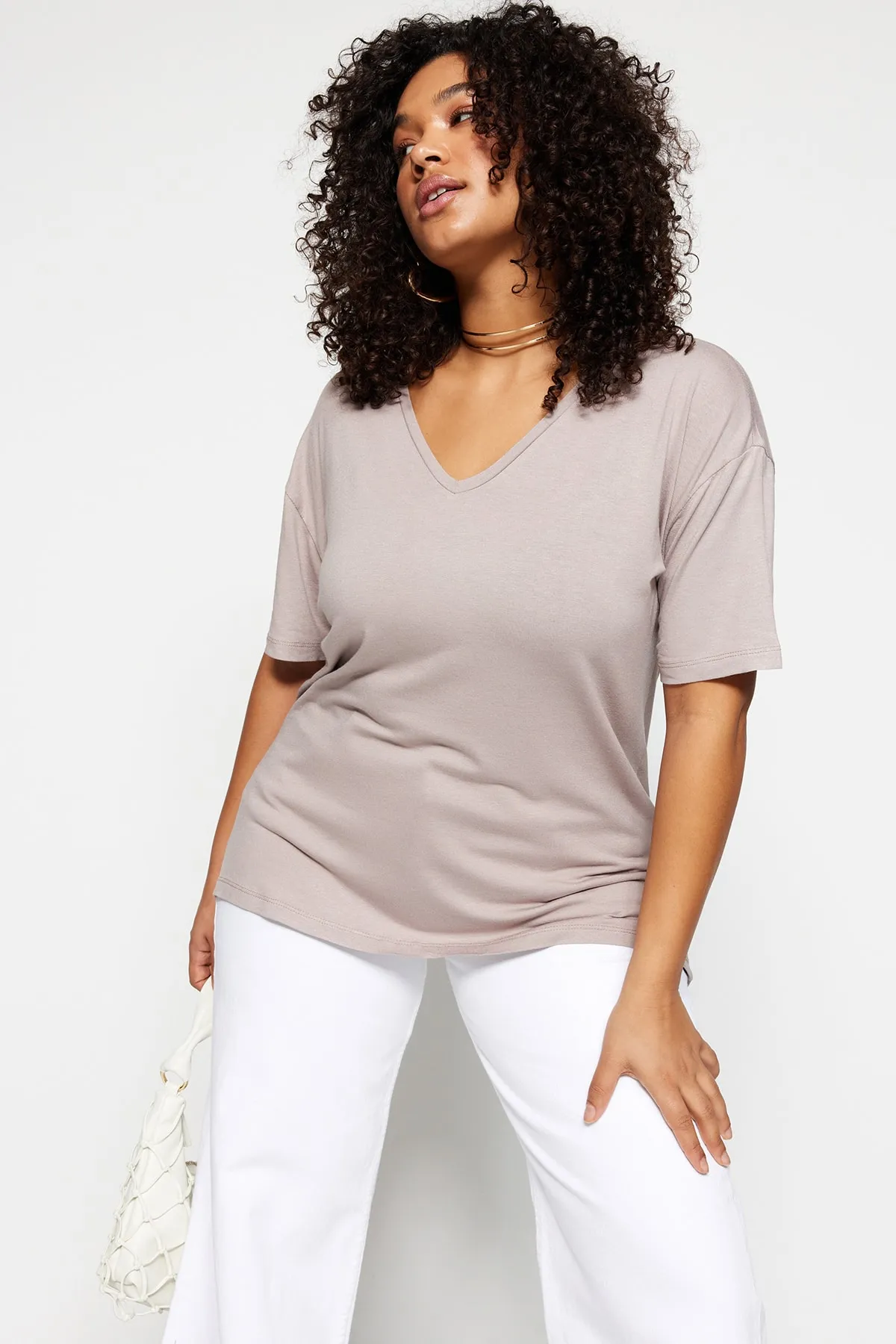 Trendyol Curve  Detailliertes Strick-T-Shirt mit Nerzkragen TBSSS22TS0877