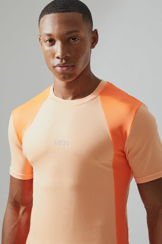 Man Active Muscle Fit Mesh Colorblock T-Shirt