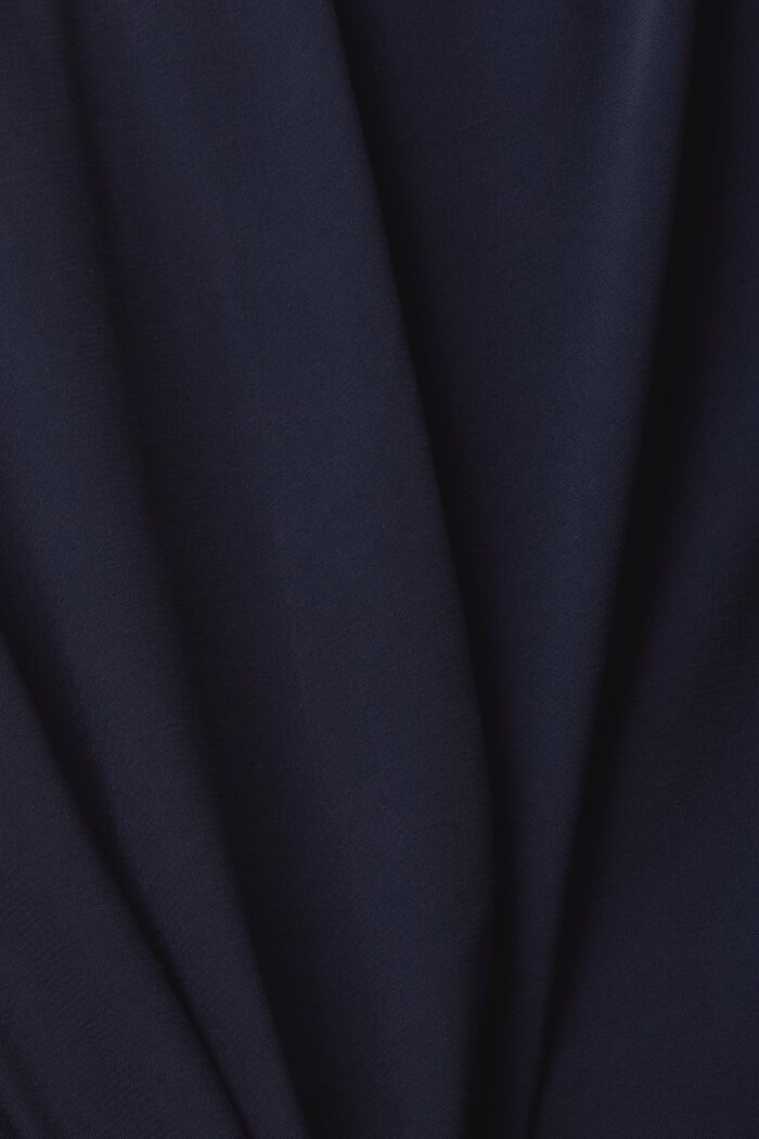 Hemdblusenkleid mit verdeckter Knopfleiste
