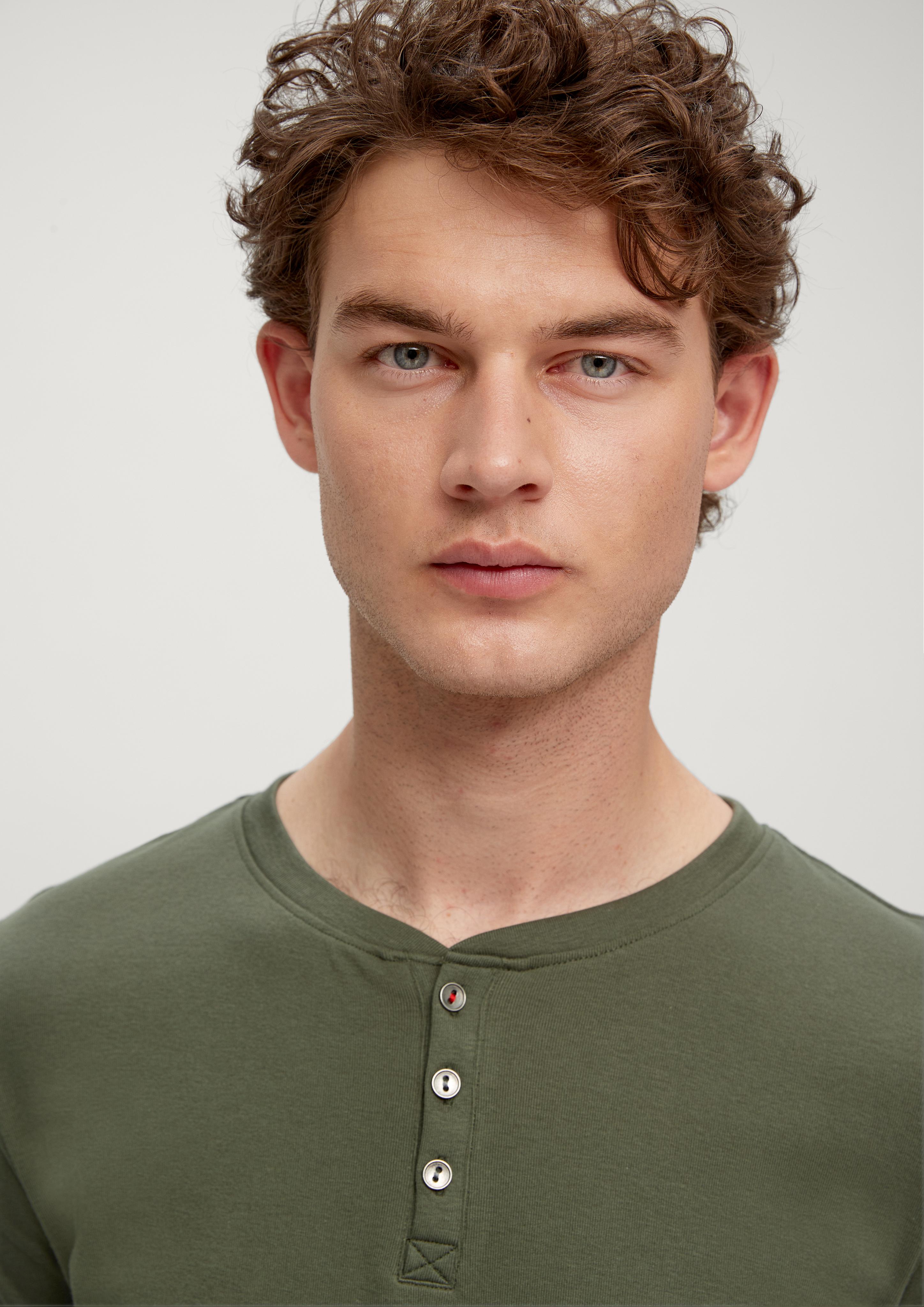 Pyjama-Shirt mit Knopfleiste  6008388-7800