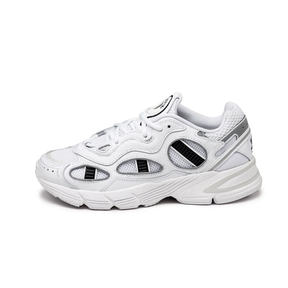 adidas Astir SN W HQ6768 / weiss