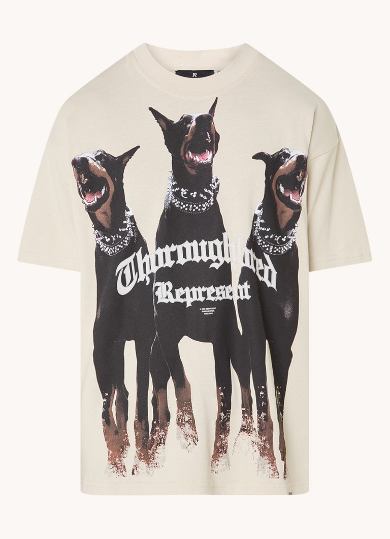 T-shirt con l'immagine di un purosangue e il logo stampato
