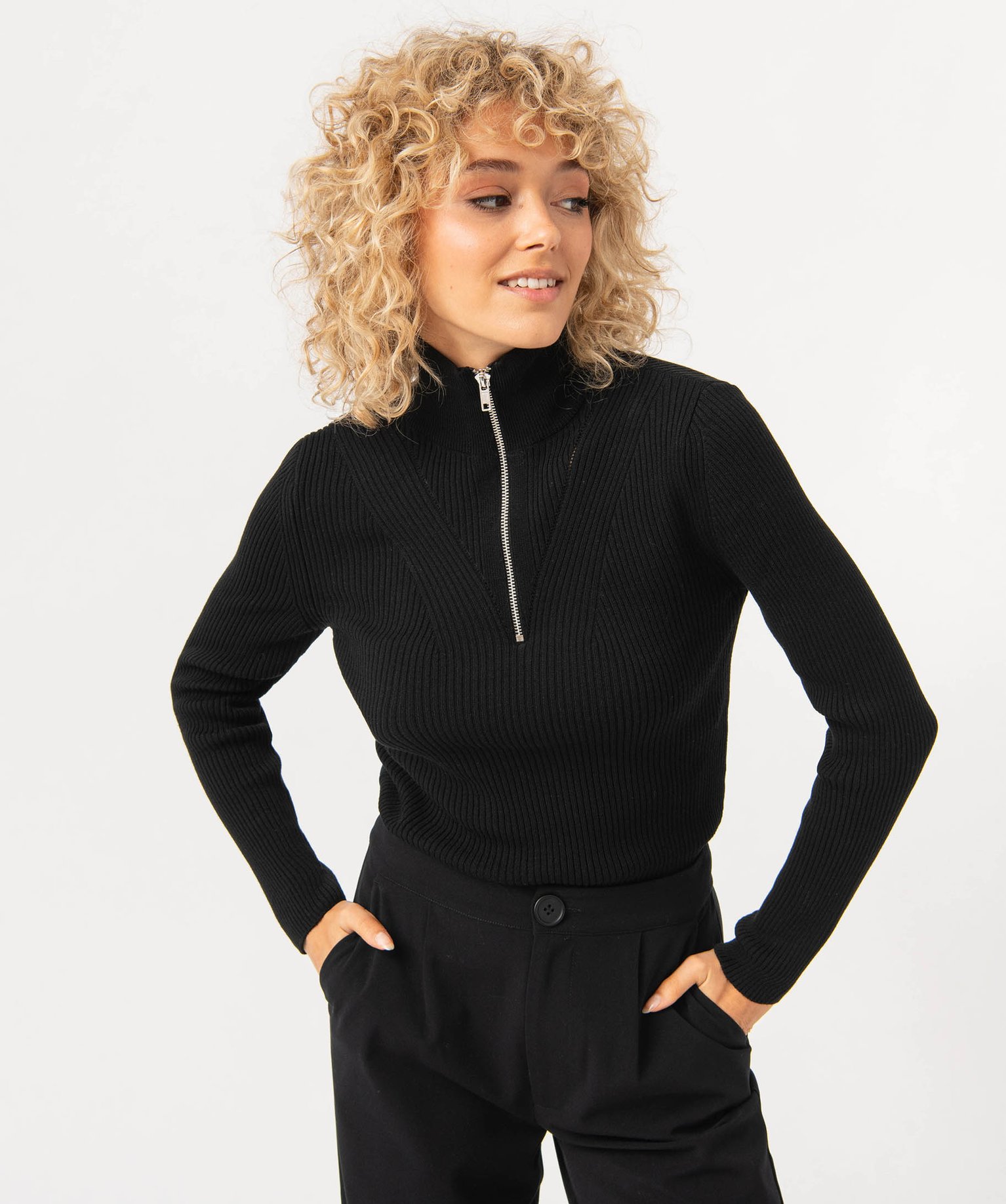 Pull à col montant zippé en maille ctelée femme noir | GEMO