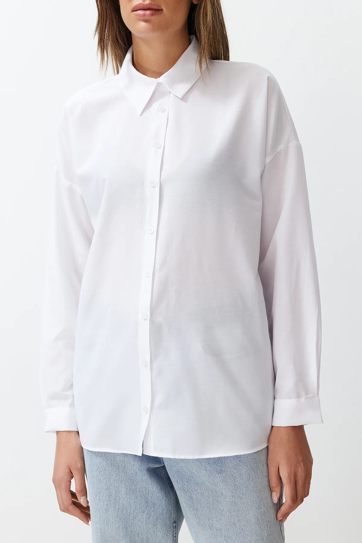 Trendyol Collection  Ecru gewebtes Hemd - Regular Fit, Formgewebt, TWOSS24GO00127