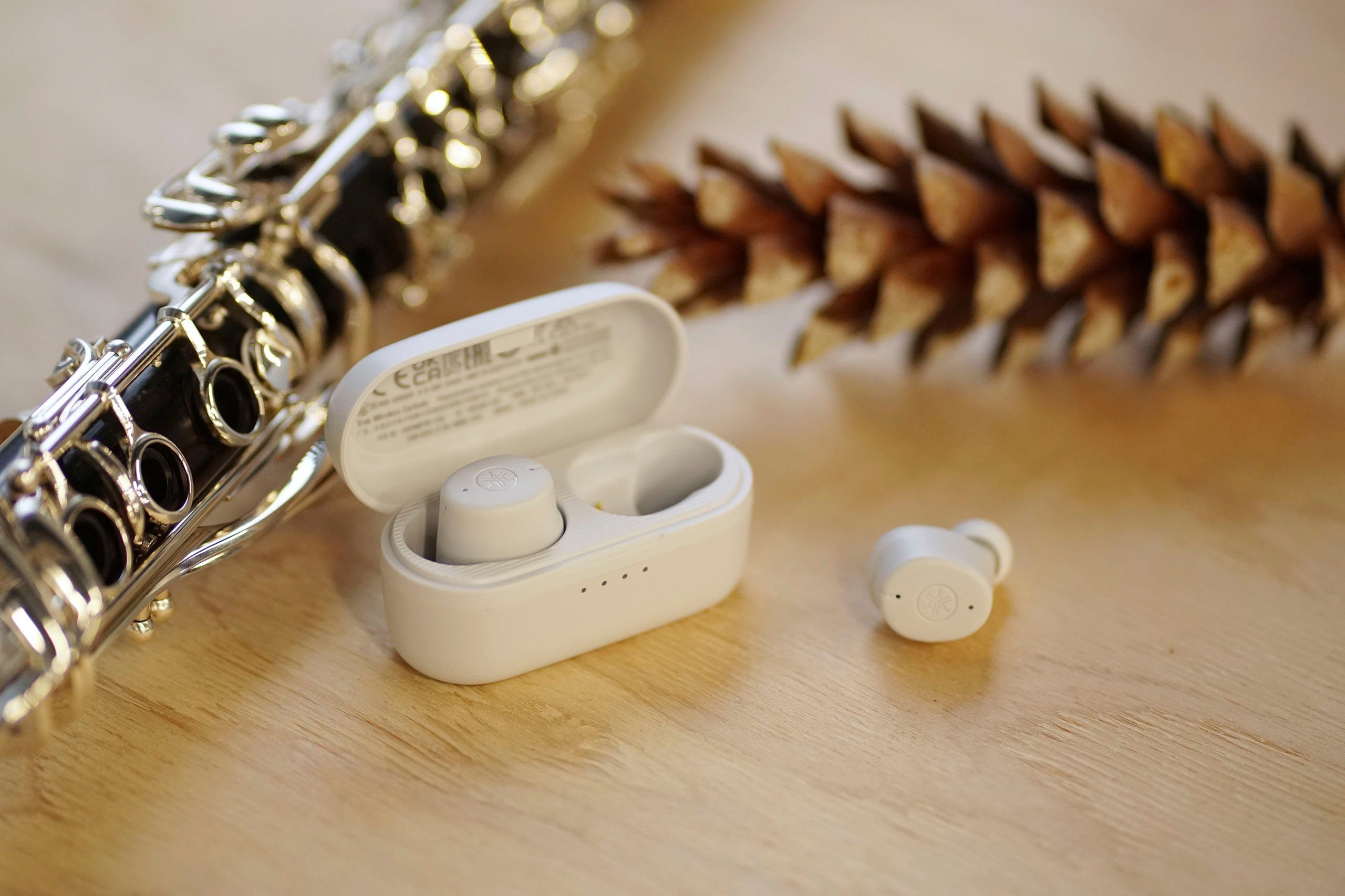 Yamaha TW-E3C In-Ear-Kopfhörer (Clear Voice Call, Gaming Modus, Ambient Sound, Listening Care)