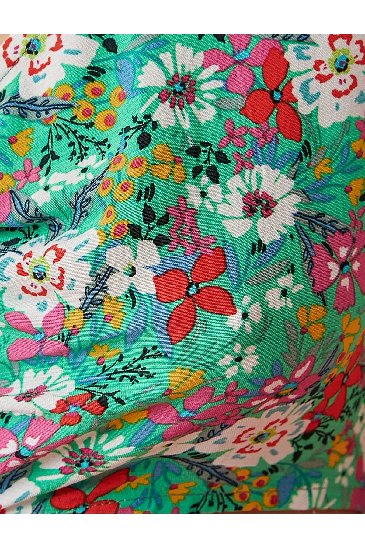 Koton  Langes Blumenkleid mit dicken Trägern und Fensterdetail