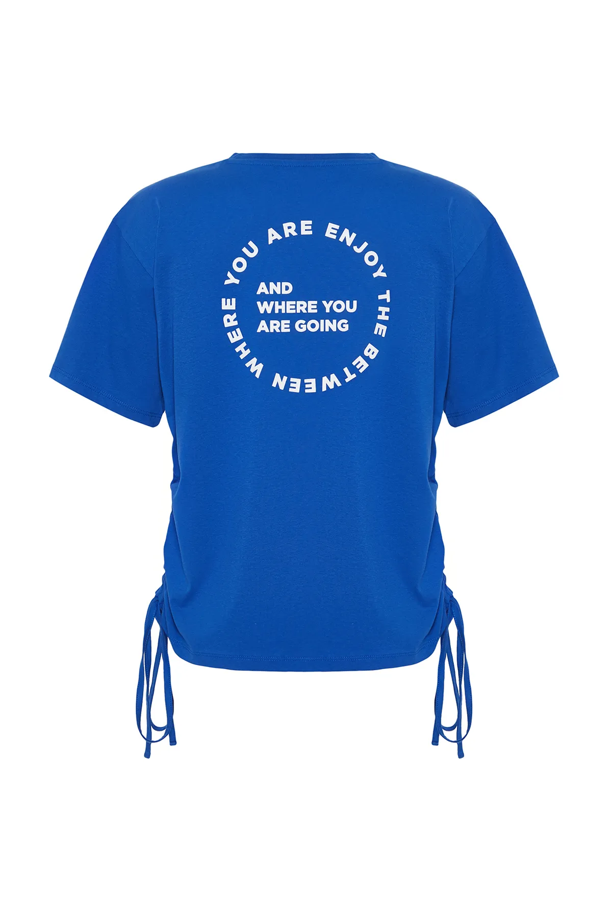 Trendyol Collection  Saks Strick-T-Shirt mit Rundhalsausschnitt aus 100 % Baumwolle mit bedrucktem Kordelzug und detaillierter Oversize-Passform TWOSS23TS00150