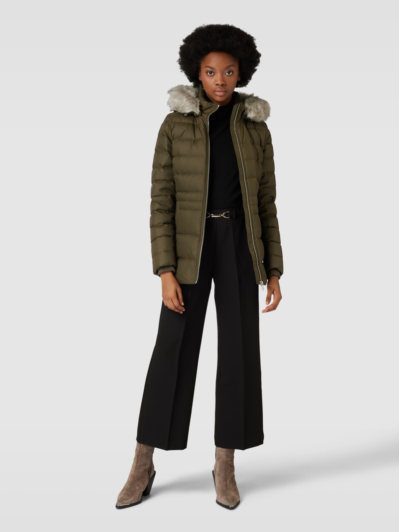 Steppjacke mit Kapuze in khaki