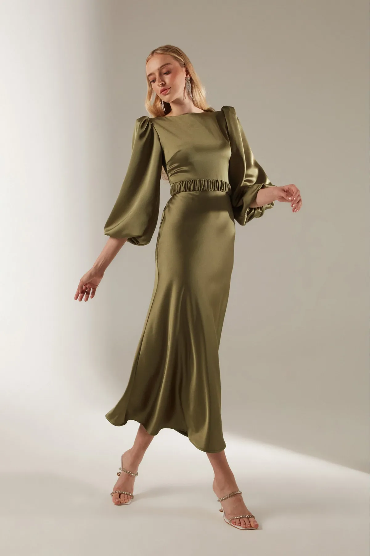 BETTY & SAM  Heleny Special Design Khaki-Verlobungskleid