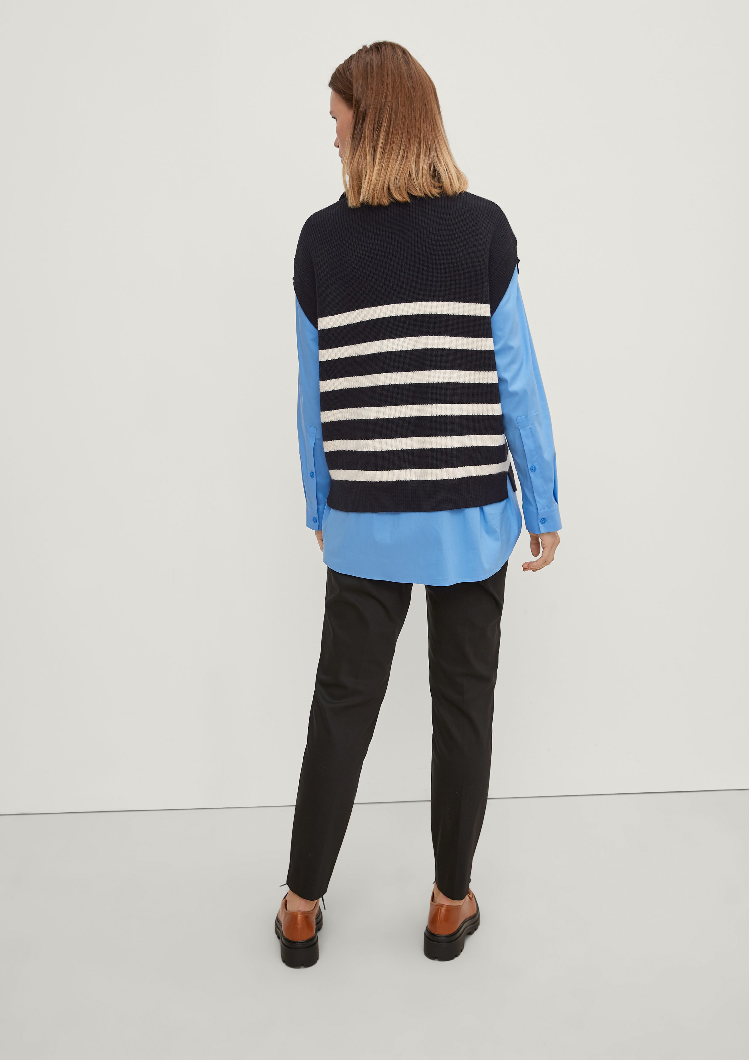 Comma Strickjacke Ärmellose Strickjacke