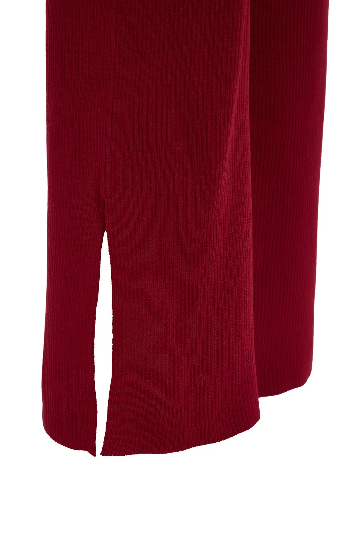 Trendyol Collection  Weinrotes Strickoberteil-Set mit Schlitzdetail THMAW22AU0502