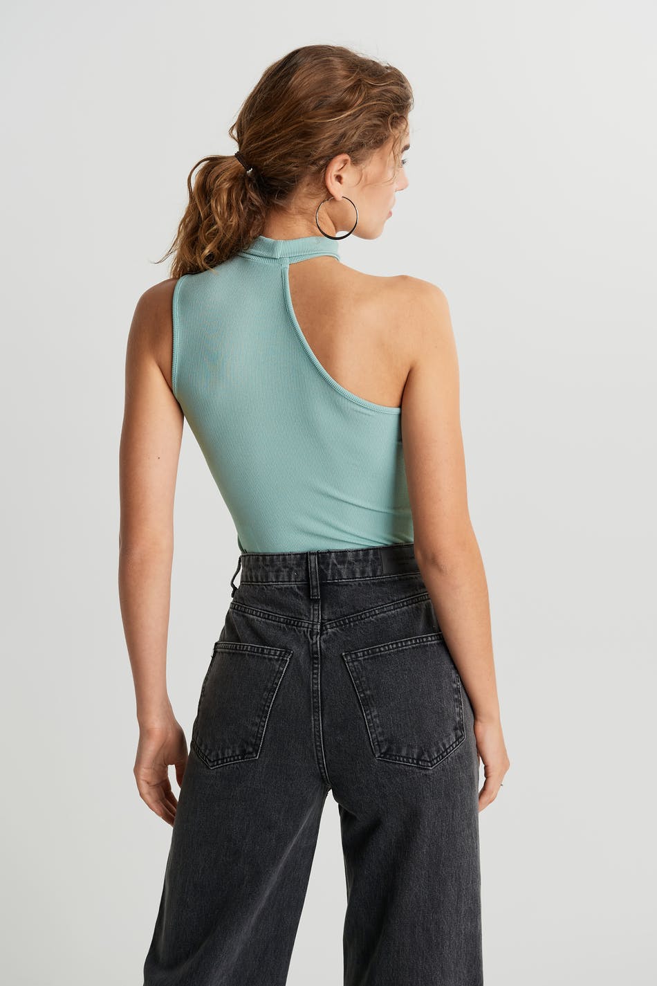 Nea asymmetric top