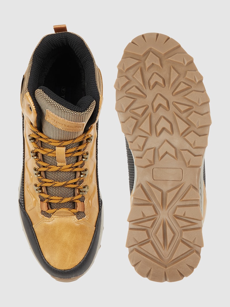 Boots aus Synthetik - wasserabweisend  in camel