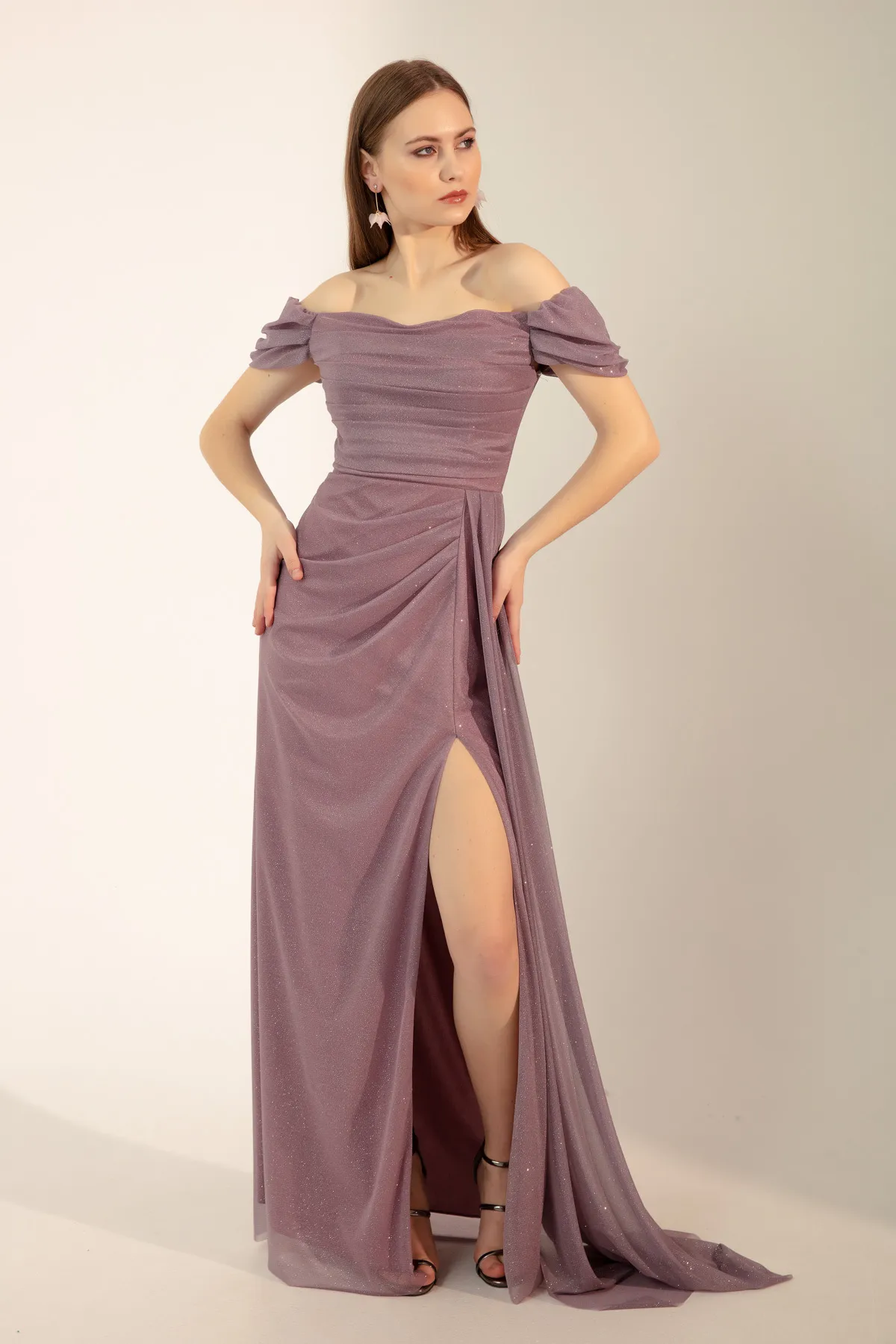 Lafaba  Damen-Abendkleid in Puderblau mit U-Boot-Ausschnitt, drapiertem Schlitz, langes Glitzer-Abendkleid