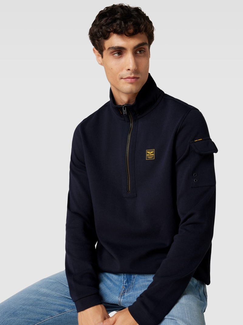 Sweatshirt mit Troyer-Kragen in hellgrün