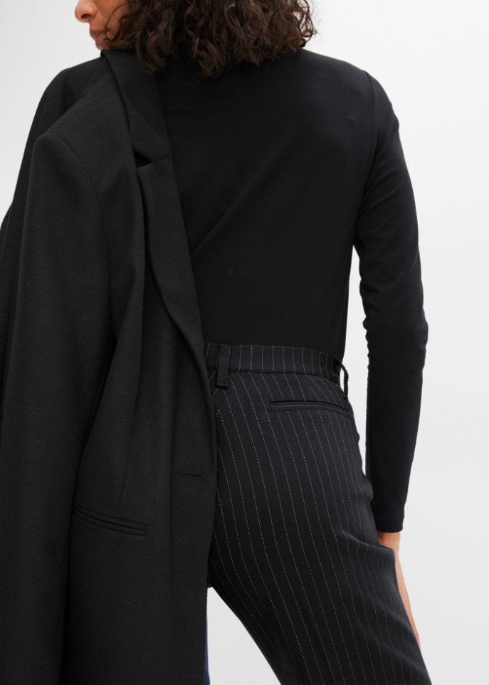Nadelstreifen-Hose mit weitem Bein