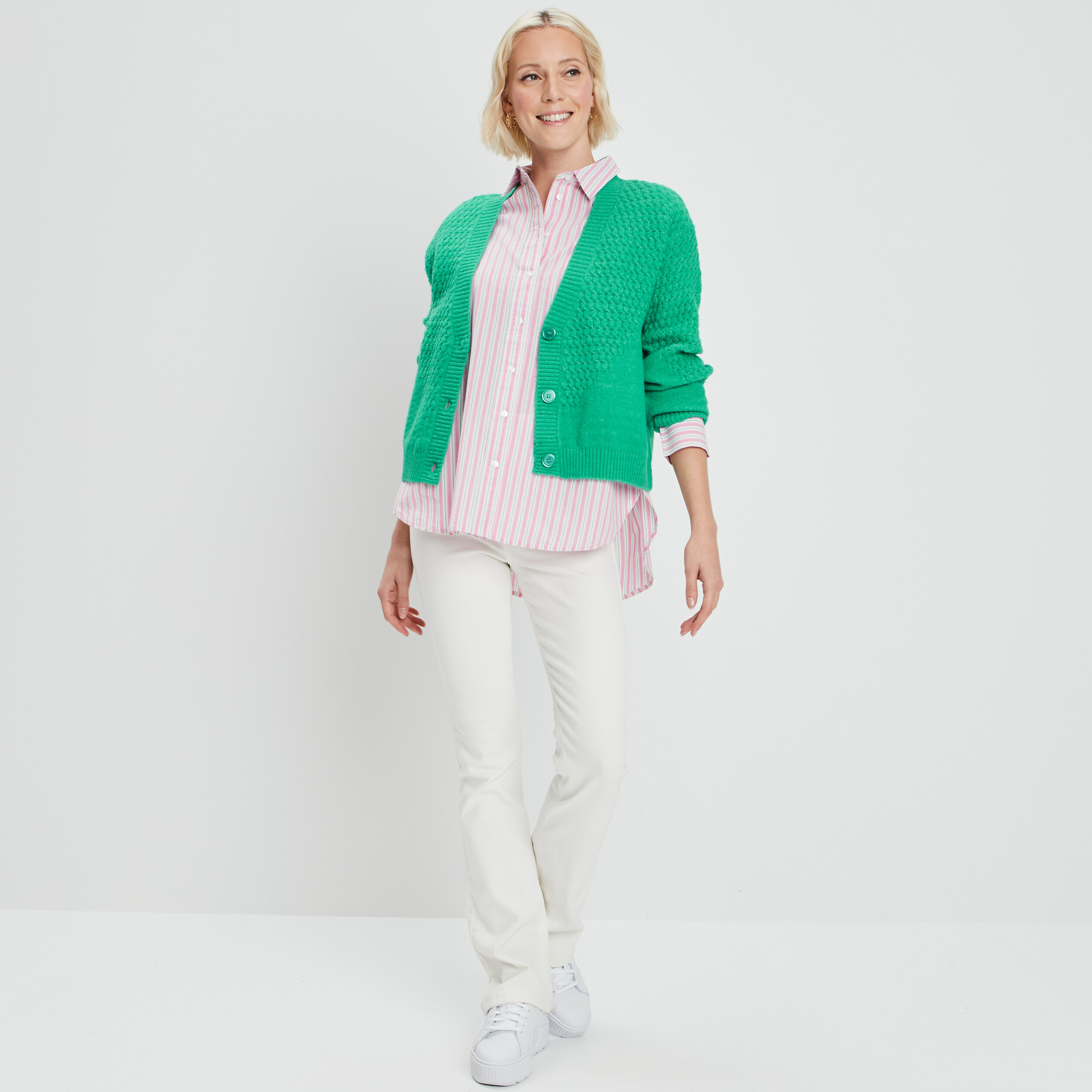 Gilet boutonné à col en V vert menthe femme | La Halle
