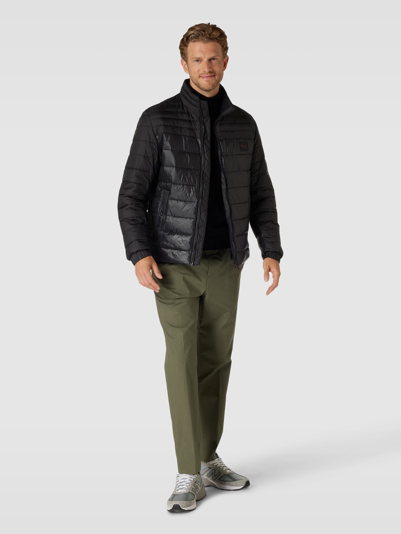 Steppjacke mit Stehkragen Modell 'Oden' in schwarz