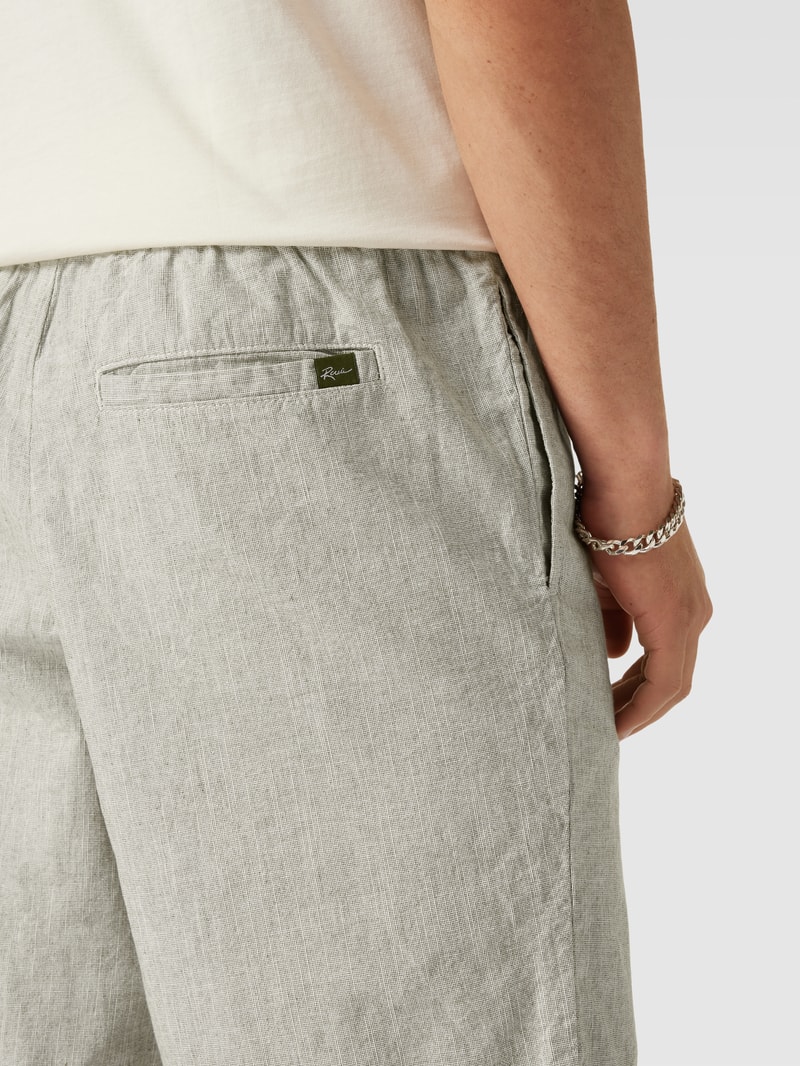 Bermudas mit elastischem Bund in olivgrün