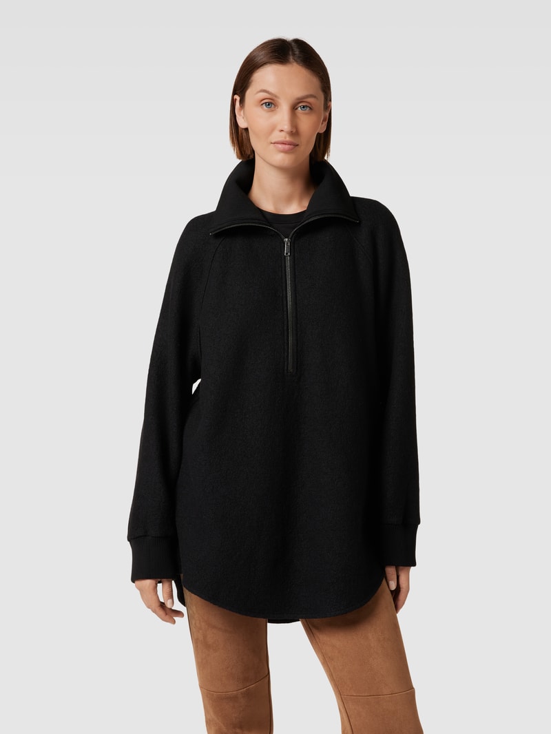 Oversized Strickpullover mit Stehkragen in black