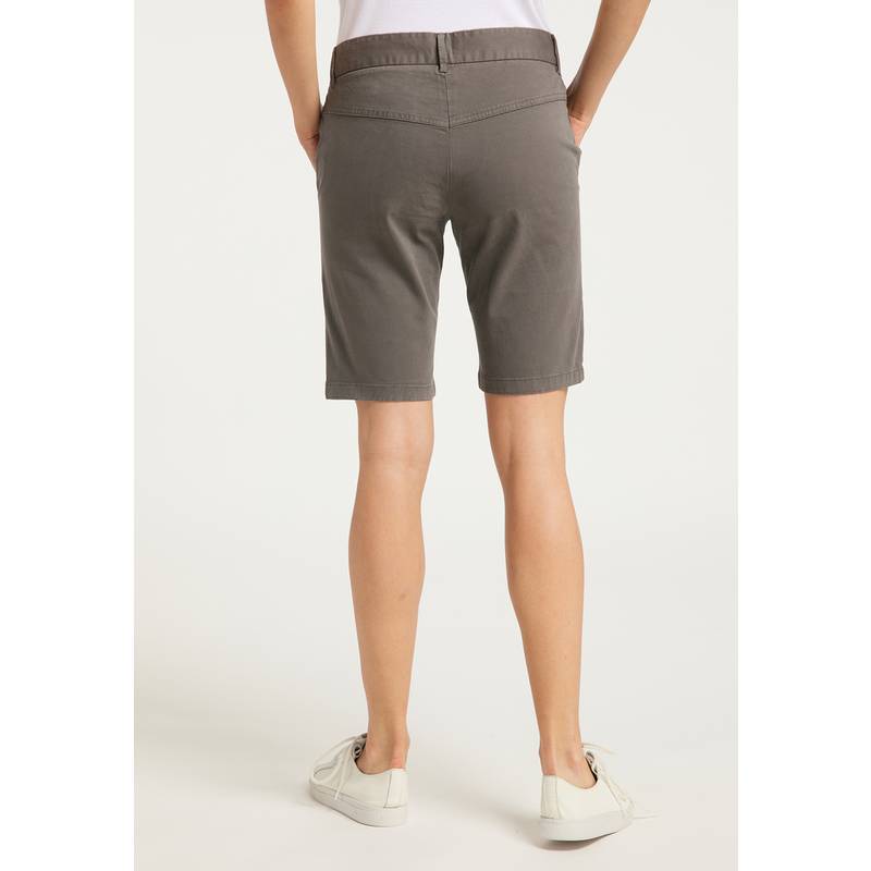 DreiMaster Shorts Damen
