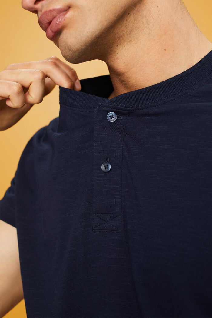 Henley-T-Shirt aus Baumwolle