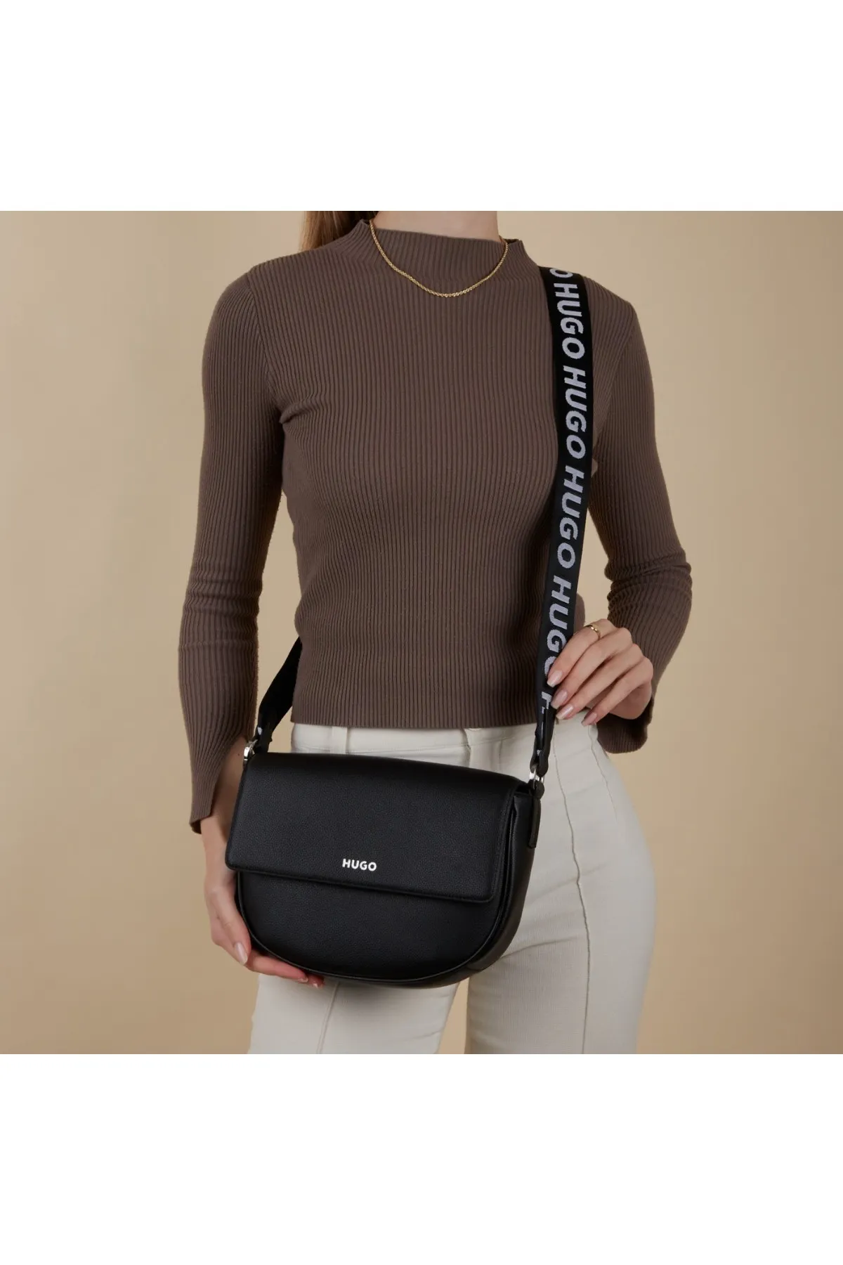 Hugo Boss  Bel Damen Umhängetasche Schwarz 50516588-001