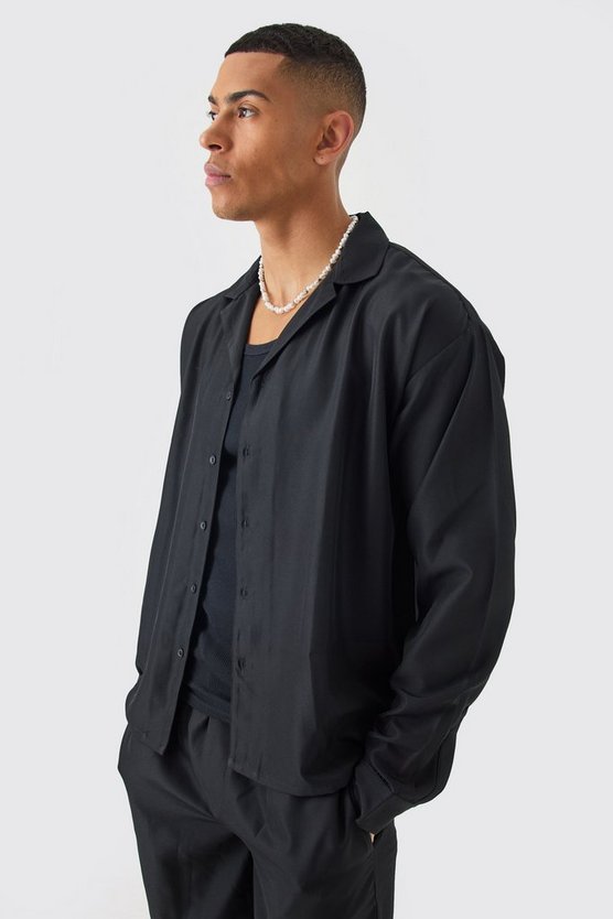 Kastiges Twill Hemd und Shorts
