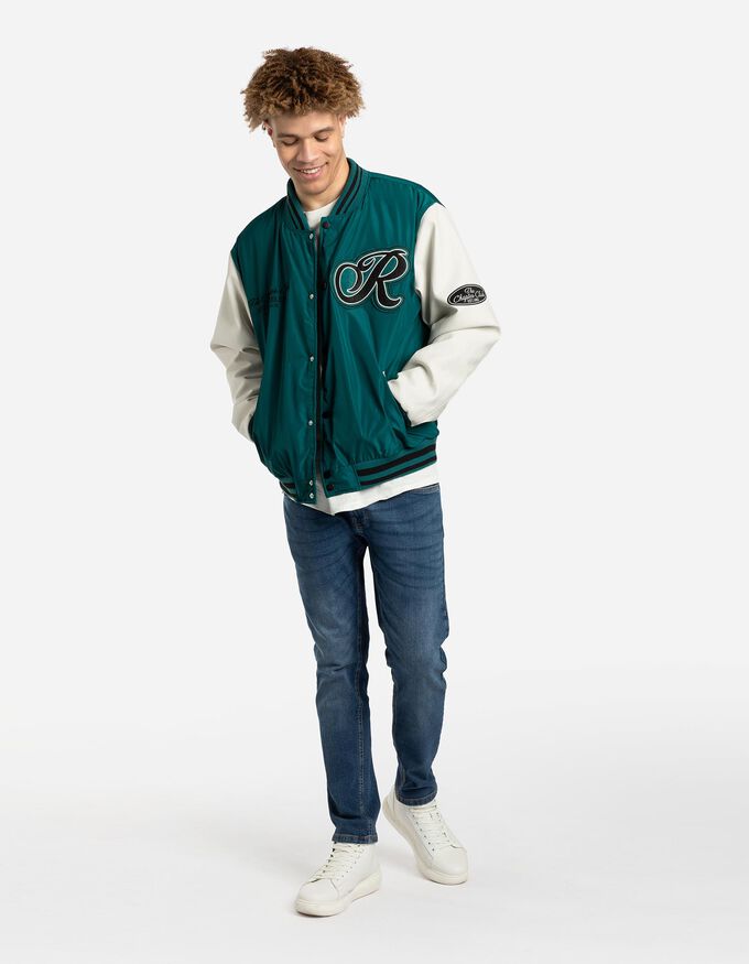 Collegejacke - Stickereien