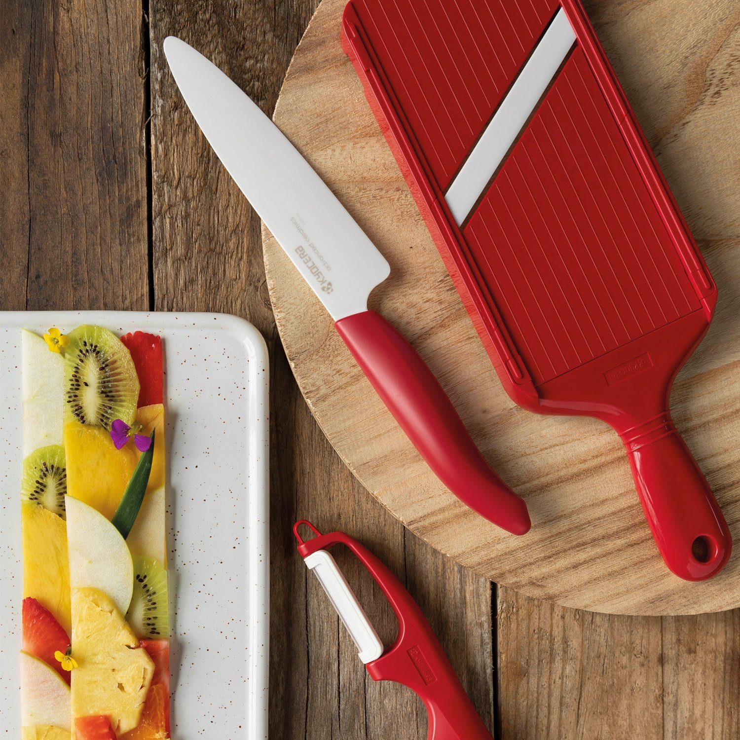 KYOCERA Allzweckmesser GEN, extrem scharfe Hochleistungskeramik-Klinge, Klinge 13 cm