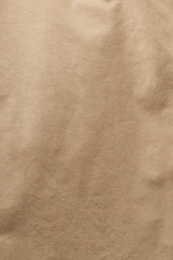 Chinohose mit Gürtel
