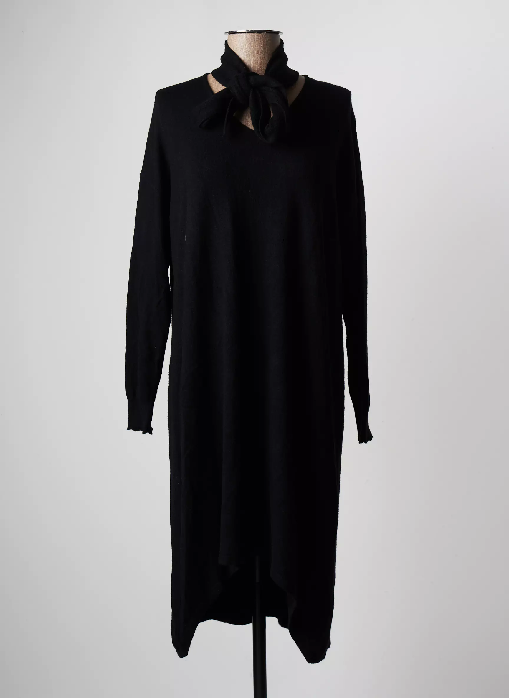 M D Robes Pulls Femme couleur noir