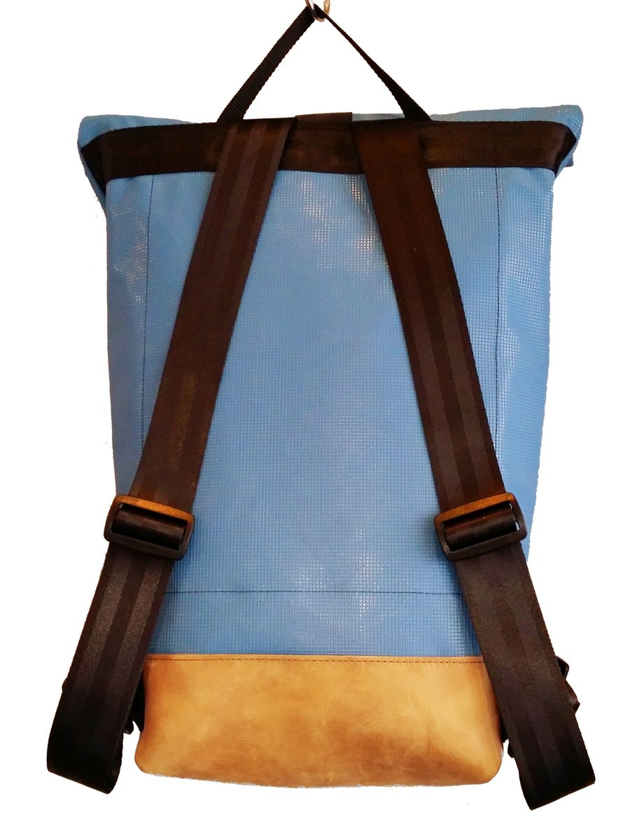 LEONCA Handtaschen blau Rollrucksack Turnmatte & Turnbockleder L