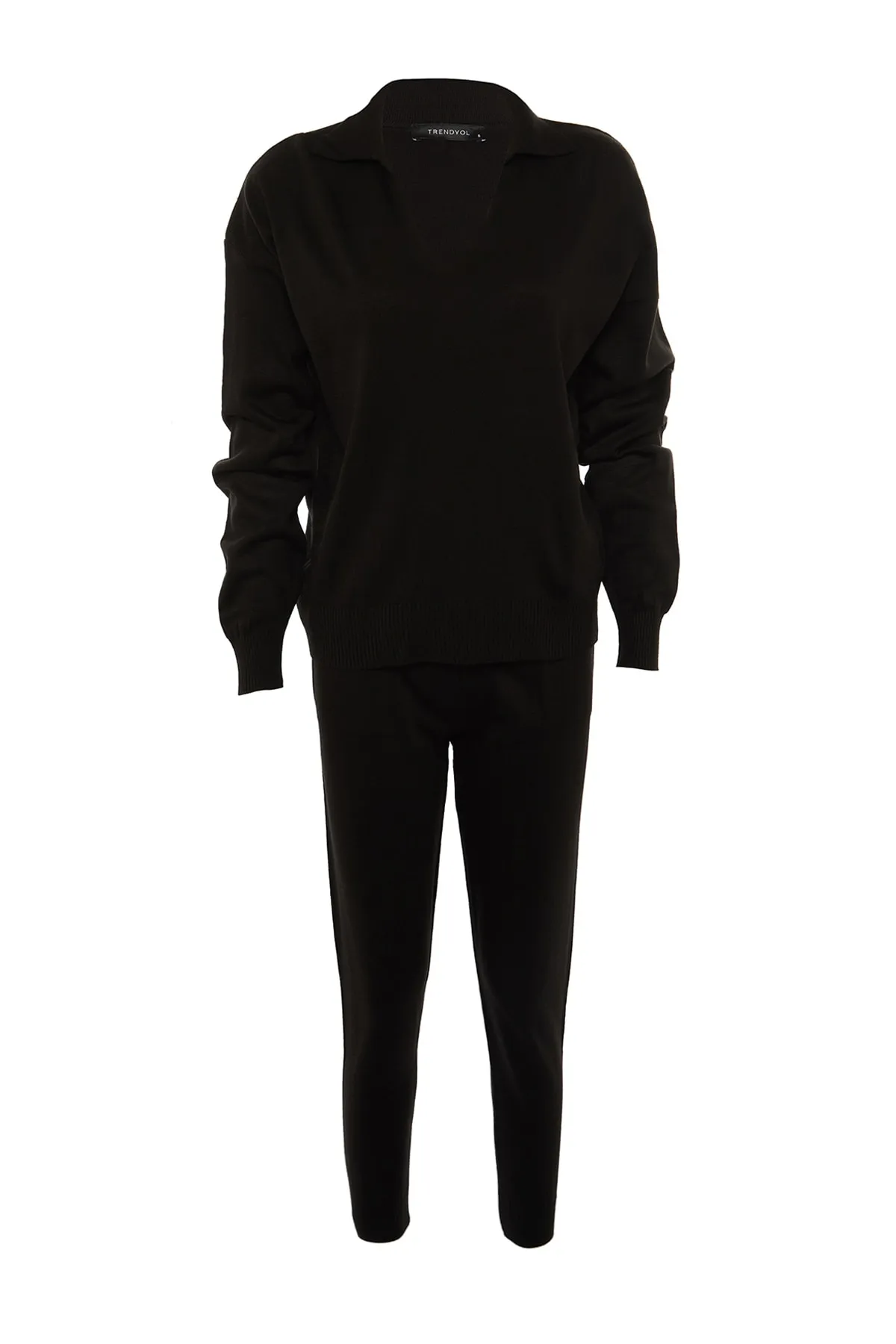 Trendyol Collection  Schwarzes Strickoberteil und -unterteil-Set mit Polokragen TWOAW22AU0059