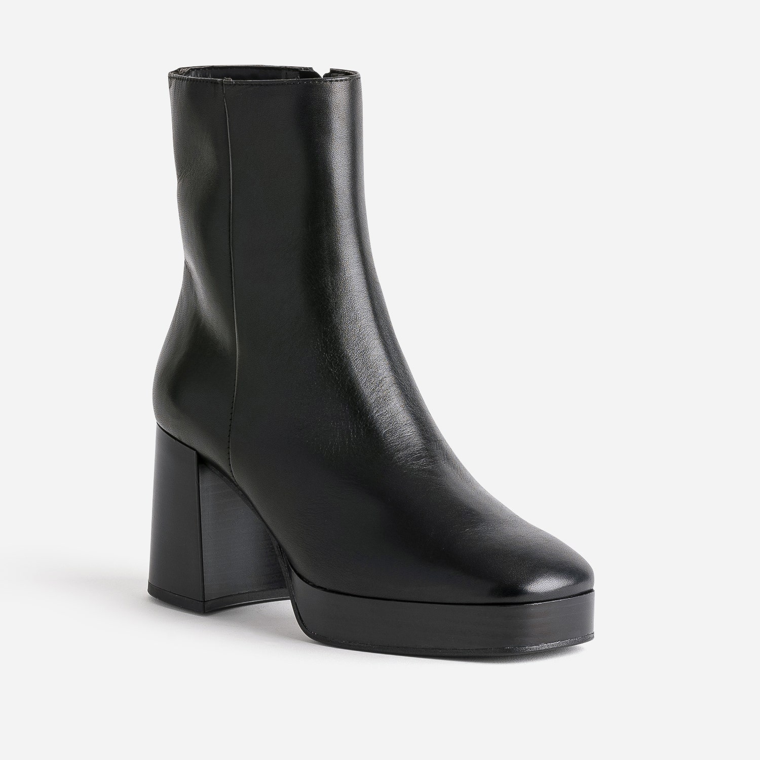 Boots noir en cuir à plateforme
