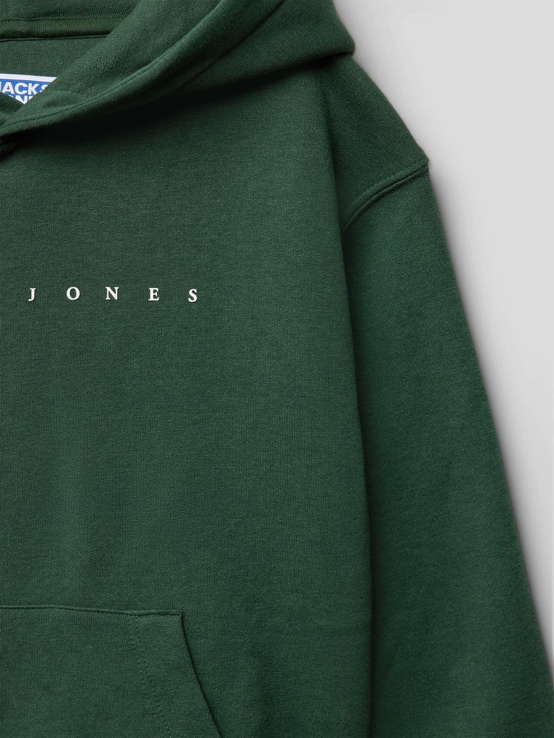 Hoodie mit Label-Print in dunkelgrün